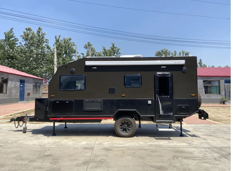2023 New Style Customized Mobile Travel Trailers Outdoors Caravan House RV Campers with Modern Equipment