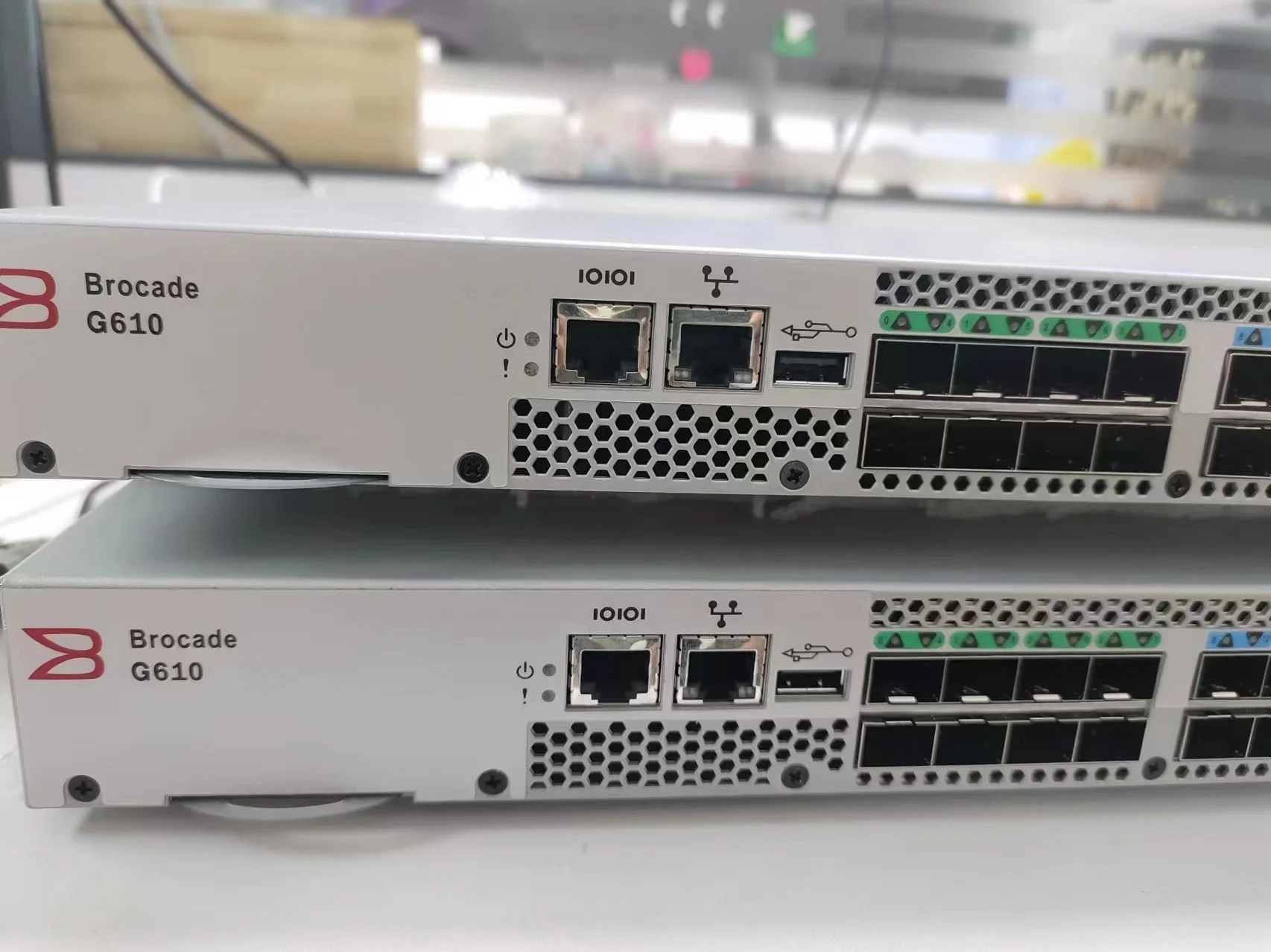 Brocade G610 32G Switch - Scalable, High-Performance Networking