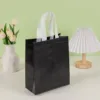 Tamaño mini negro