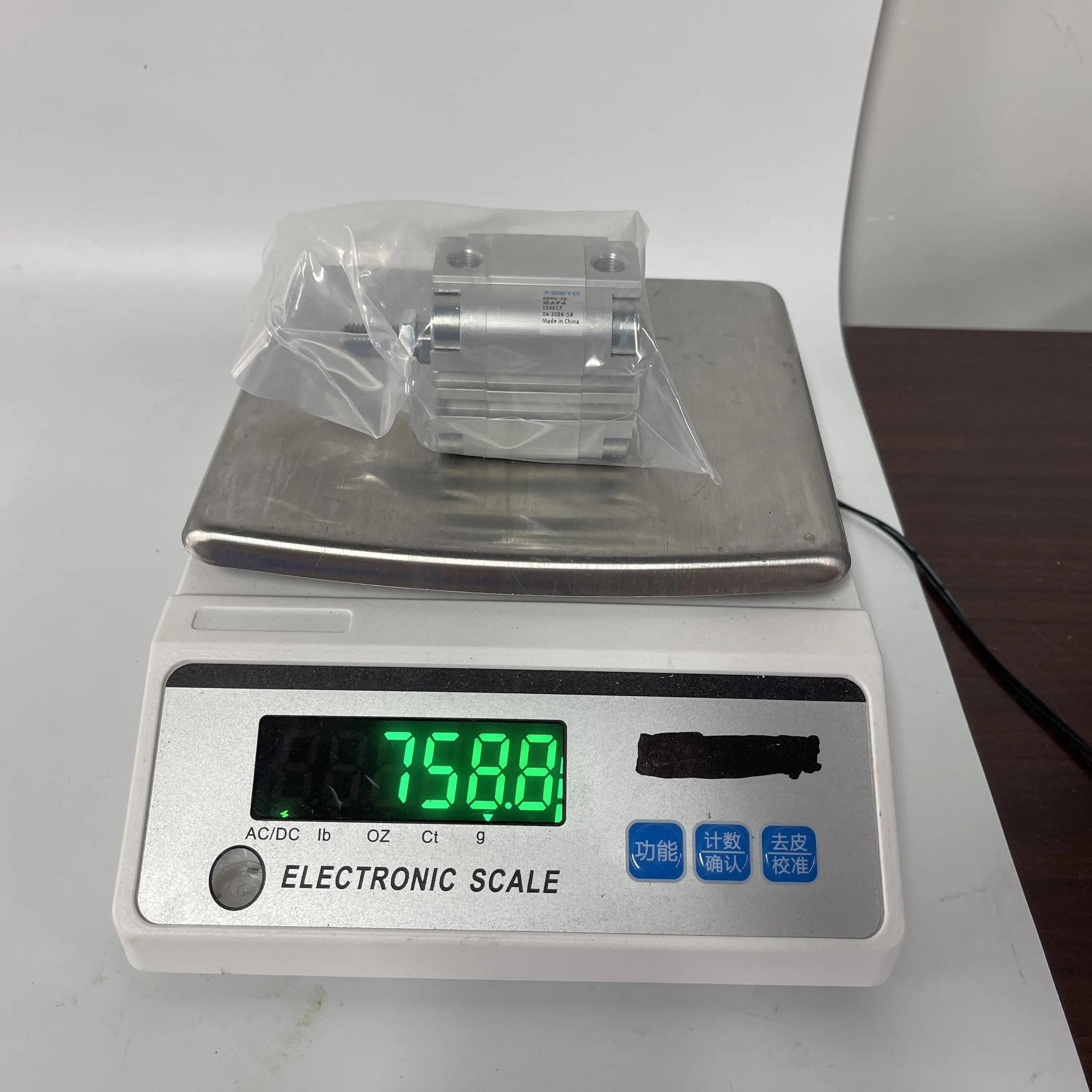 FESTO Compact Air Cylinder ADVU-32-10-P-A FESTO Compact Air Cylinder ADVU-32-10-P-A