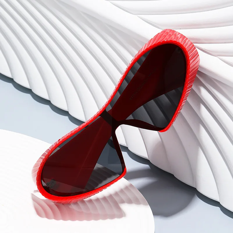 OHEMADO 4718 Oversized Cat Eye Punk One-Piece Futuristic