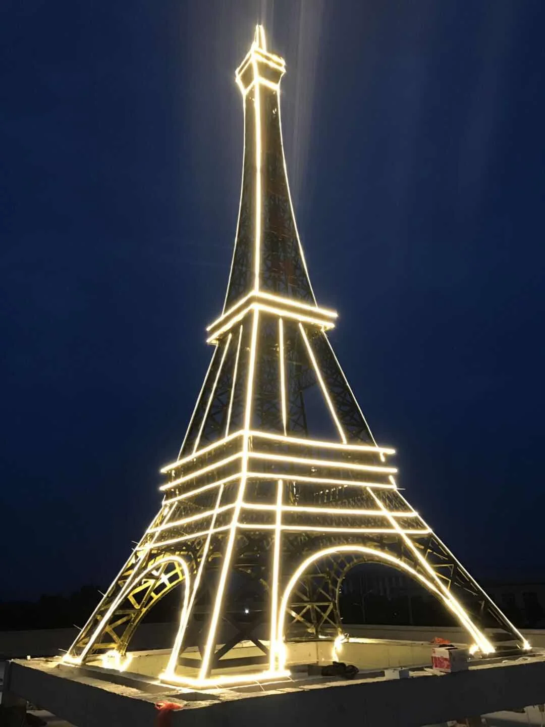 Endless Metal Crafts / Torre De eiffel / Francia Eifel Tower Sculpture for Garden Decoration