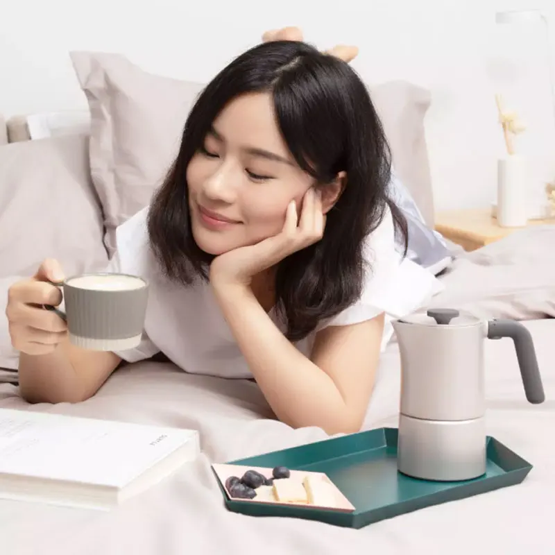 Xiaomi pone a la venta en Youpin una maquina que hace espuma para cafés y  ya la puedes comprar