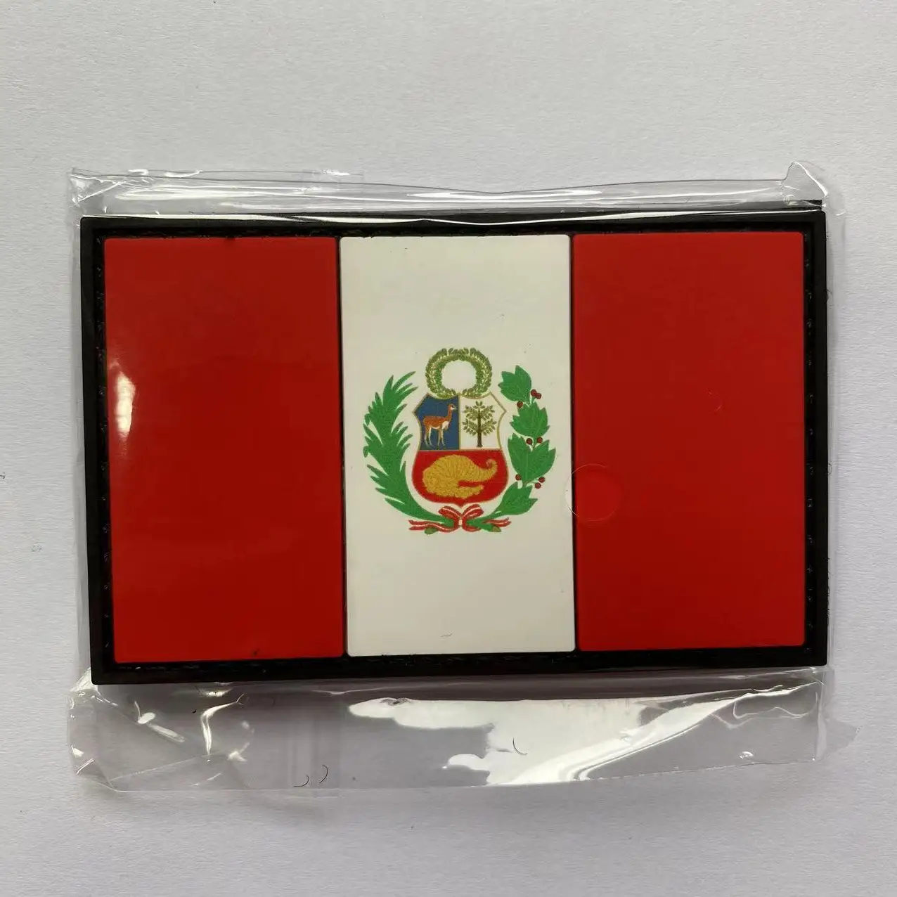 Peru Flag In A Heart Embroidered Sew / Iron On Patch Badge (A) - Emblems Gifts