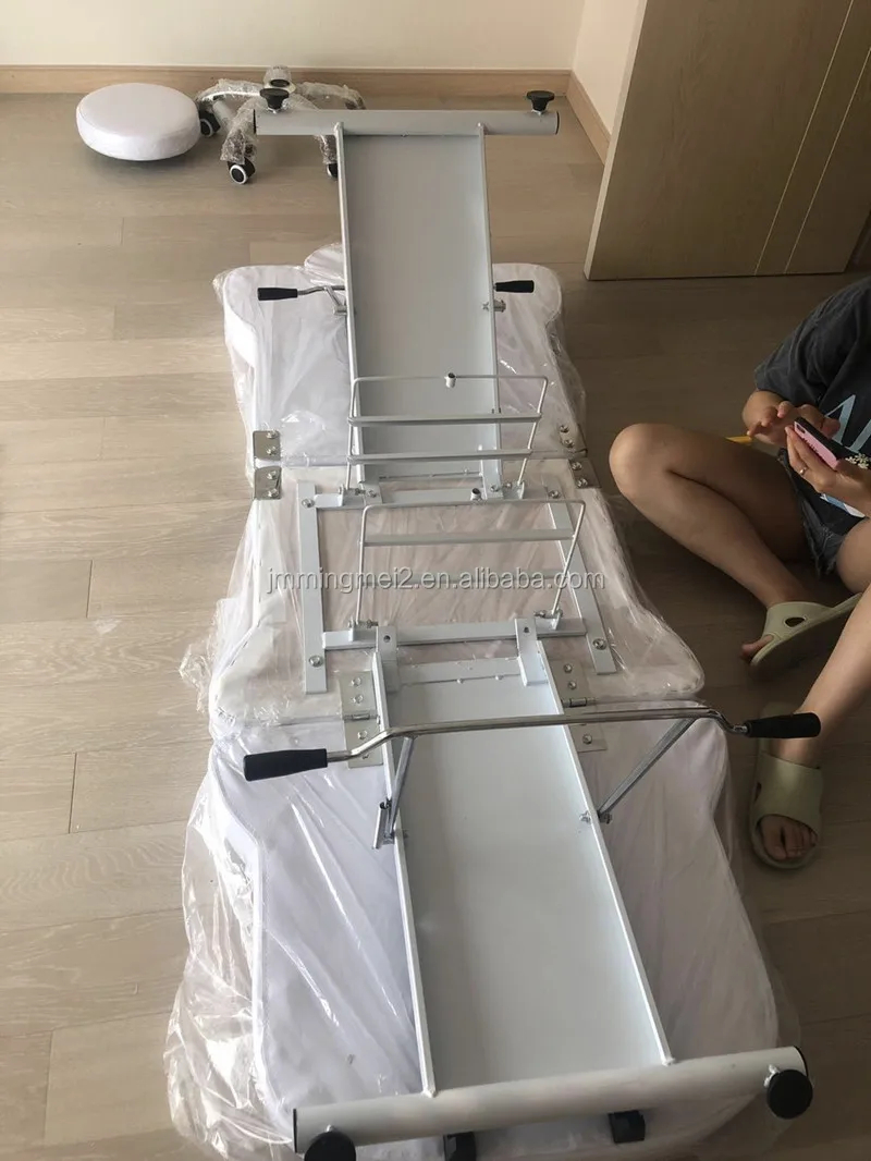 High Quality Modern Metal Frame Adjustable Beauty Salon Cosmetic Bed Massage Table Tattoo Chair PVC PU Leather High-Density Foam
