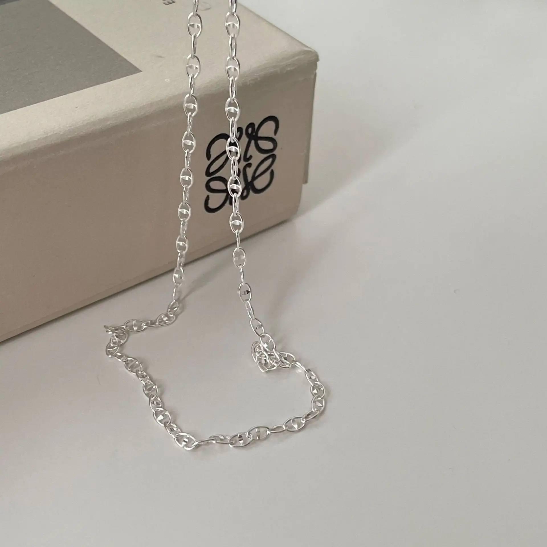 Vianrla Silver Simple Mariner Chain 