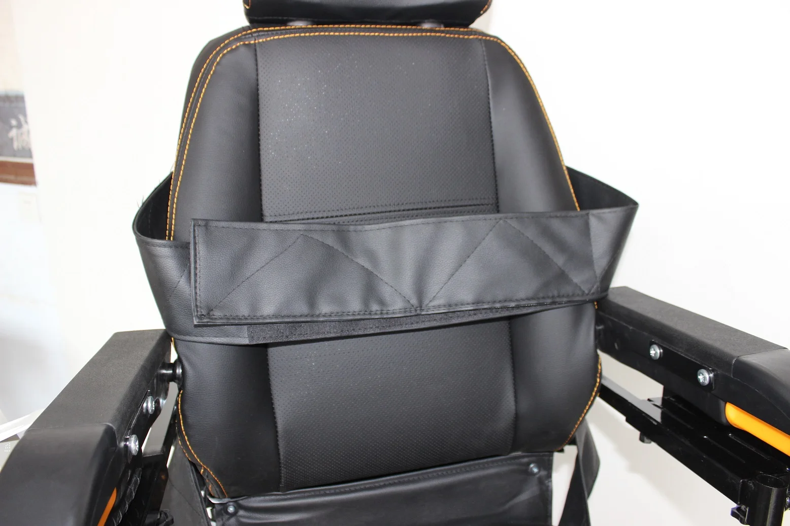 Electric standing wheelchair off road power wheelchairs fully intelligent medicine power stand up wheelchair for disabled-TH303 supplier