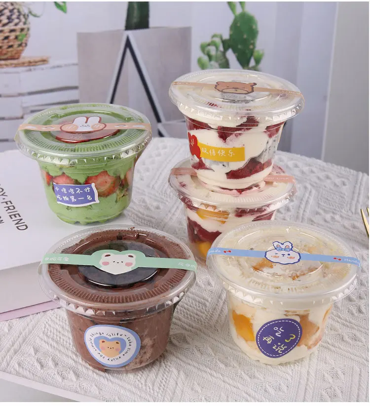 Plastic Desert Clear Pet Cups Custom Logo Frozen Yogurt Parfait Cups -  China Environmental Protection and Undeformed price