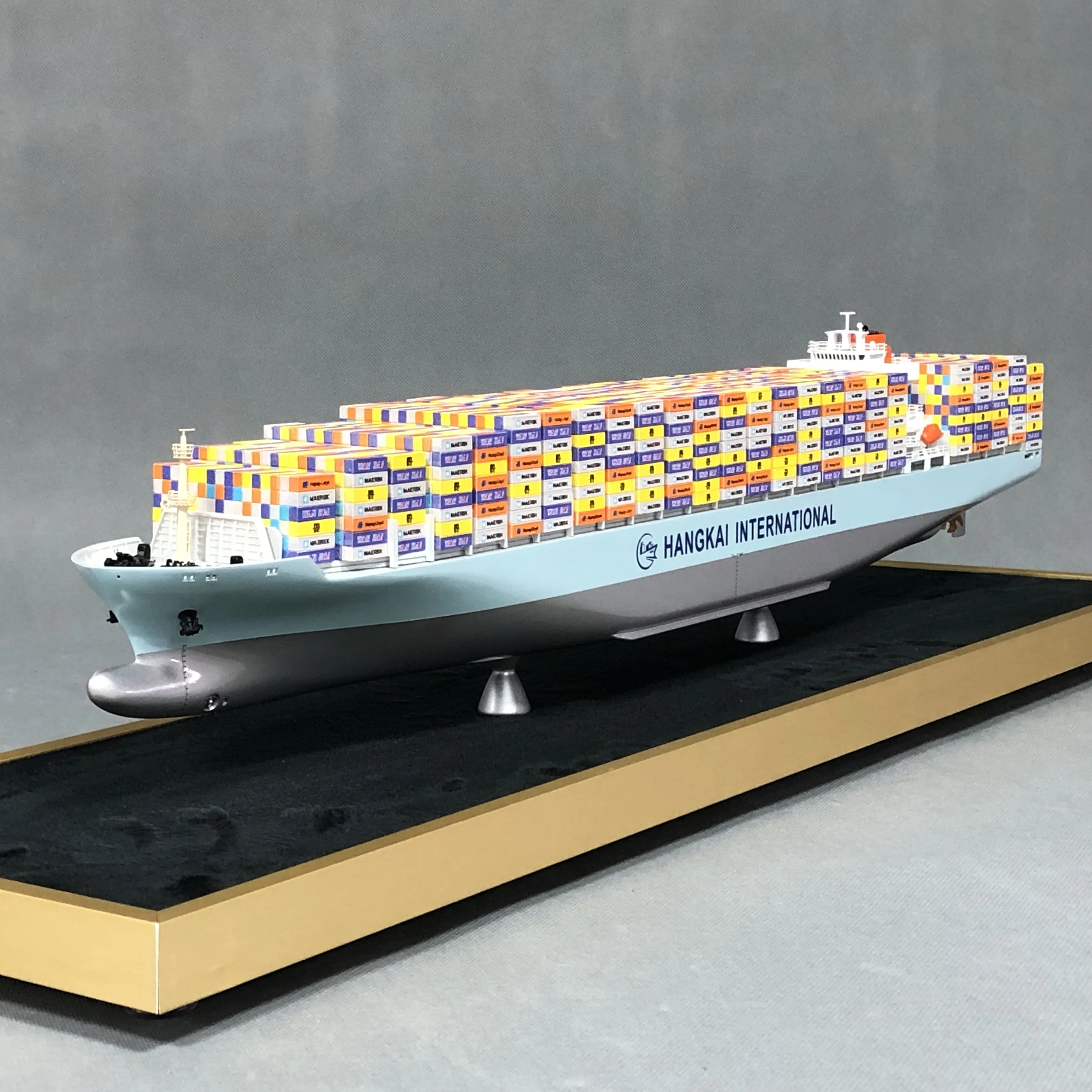 【A】O.A.S Customized 65cm Container Ship Model Factory Freight Forwarder Gift Model Hobby Display Case Opening Gift