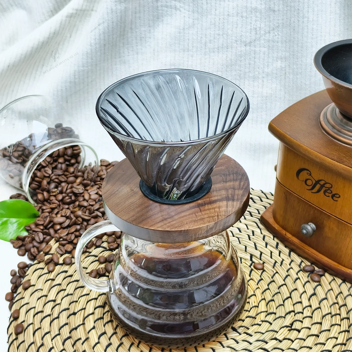 Soaking Adjustable Drip Cup with Silicone Plastic Holder Clear Coffee Filter Manual Coffee Sets High Borosilicate Glass