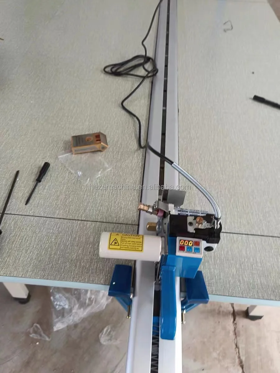 Textile Cutting Table Automatic Round Knife Canvas Fabric Cloth Cutting Plotter Machine for Price