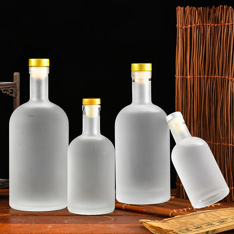 200ml 375ml 500ml  750ml Clear Empty Olso Vodka Liquor Gin Rum Tequila Whisky Spirit Wine Bottle for Liquor With Cork