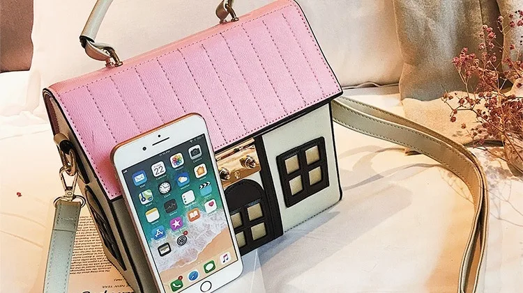Cartoon Pink House Mini Purse - Cute & Functional Handbag display picture 1