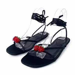 Custom Pointed Panel Dual Color Designer Shoes Women's Flat Sandals Luxury Slippers Women's Fashion