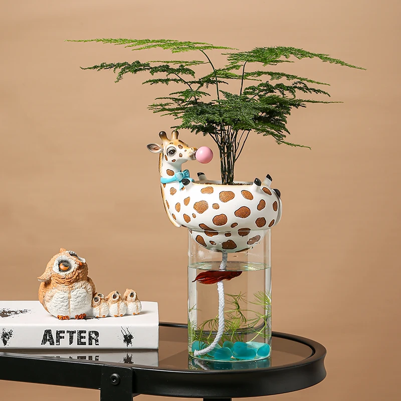 ガラスカップ水槽でかわいいキリンゼブラ水樹脂花瓶を吹く樹脂動物の泡 Buy フラワーポットリビングルームのための 顔ポット植物花瓶 フラワーポットメーカー Product On Alibaba Com