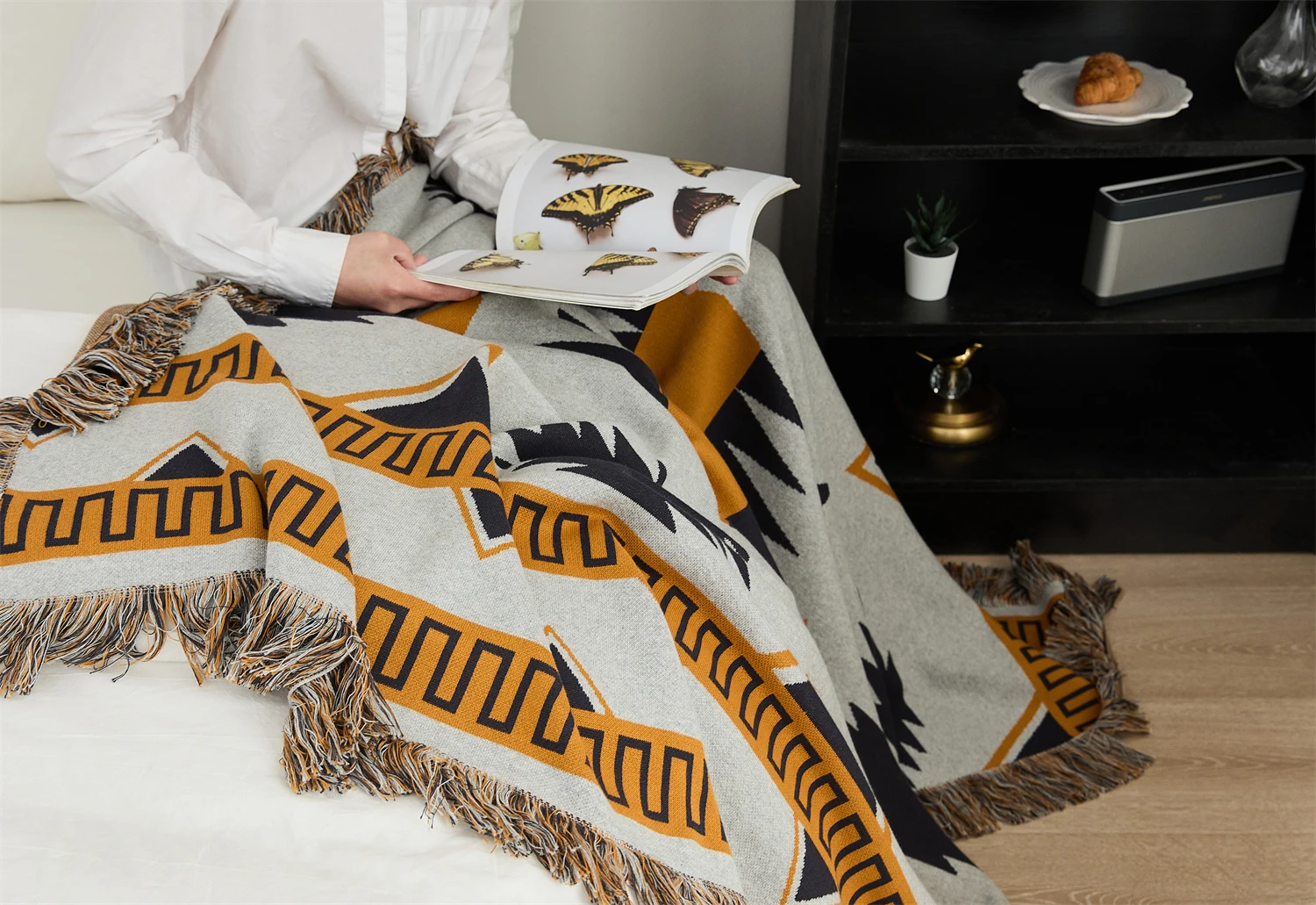 New design knitted blankets with tassels Boho style for home decoration camping LW factory