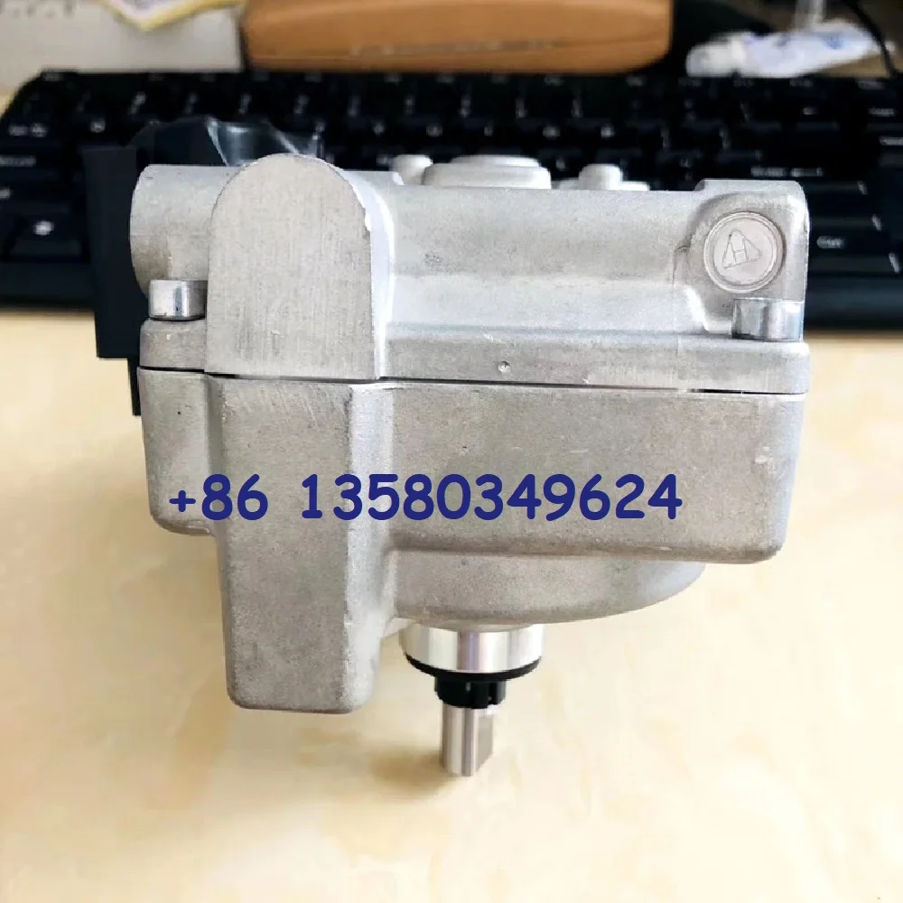 Sayury Baldovinoさん専用.5 05454802 High Quality Turbocharger Solenoid Valve for Repair