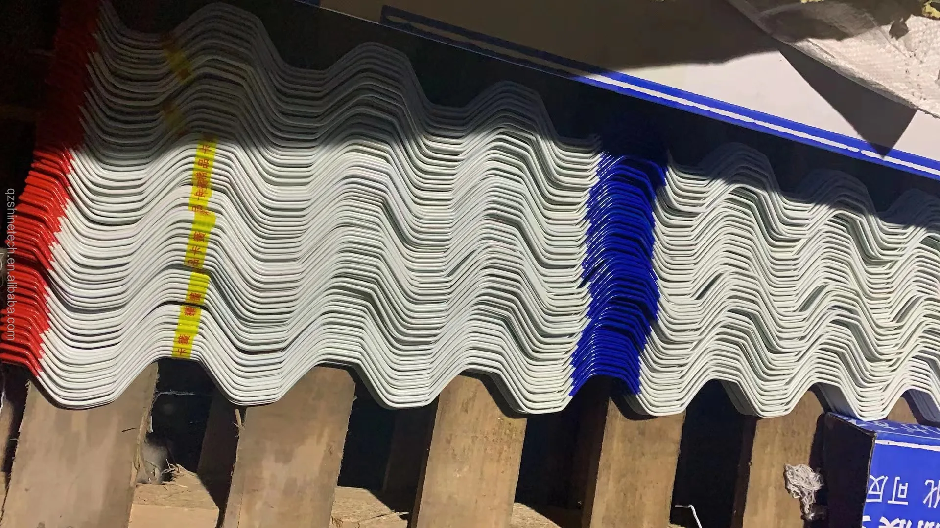 greenhouse zigzag