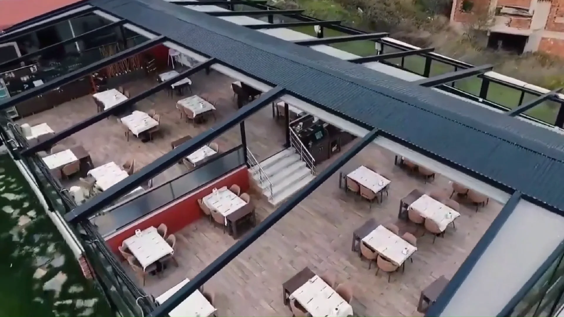 Motorized Pvc Foldable Roof High Wind Resistance Garden Furniture