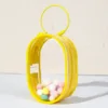 Amarillo - redondo - campana con anilla y pompón