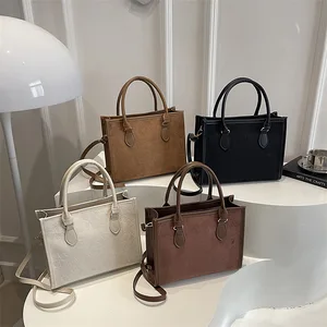 2026 New Solid Color Printed Women's Shoulder Bag, Fashionable and Versatile, Simple and Fashionable Crossbody Bag