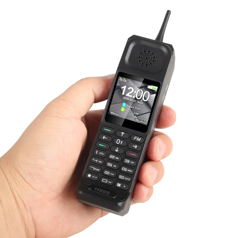 その他 MINI phone 透明筐体の個性派スマホNothing Phone (1)は8月に国内発売、6万