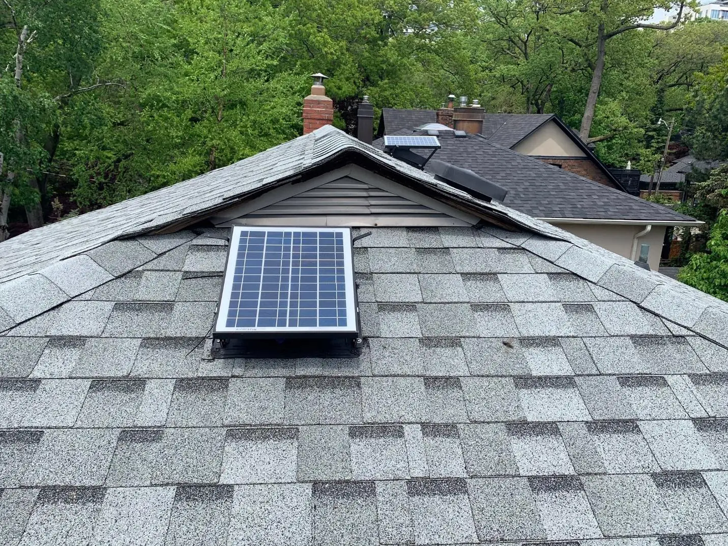 Tunrun Ac/dc Solar Powered Roof Fan Ventilator - Buy Solar Powered Roof ...