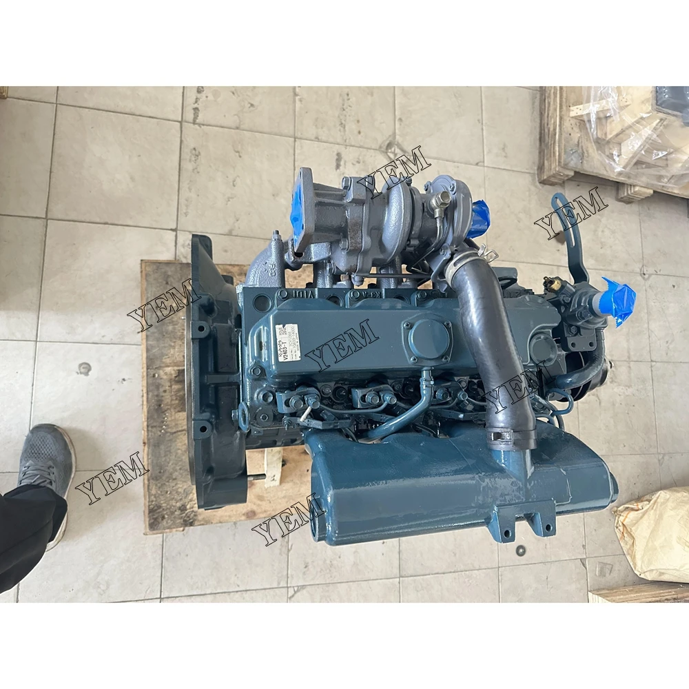 New V2403-DI-T Complete Engine Assembly 7CY1066 2700RPM 49.2KW for Kubota Parts