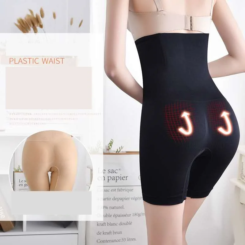 Topiqli it uslubidagi pozaning fotosurati