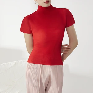 2025 Summer Shirt Miyake Latest Fashion Design Short-sleeve Top Women's Casual Blouse Pleated Elastic T-shirt