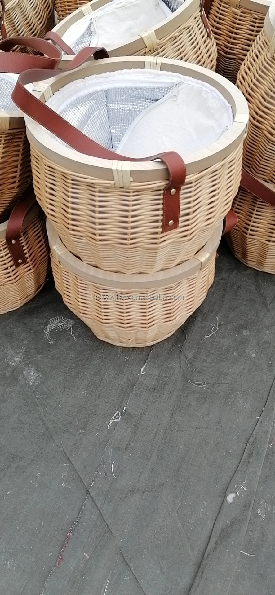 Primary Round Insulated Wicker Picnic Basket Buy Insulated Picnic