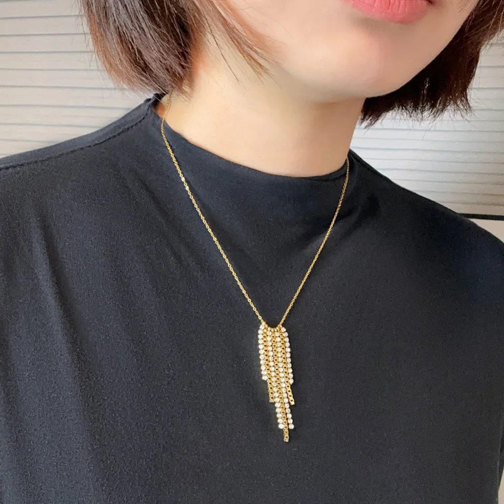18K Gold Tassel Zircon Charm Necklace