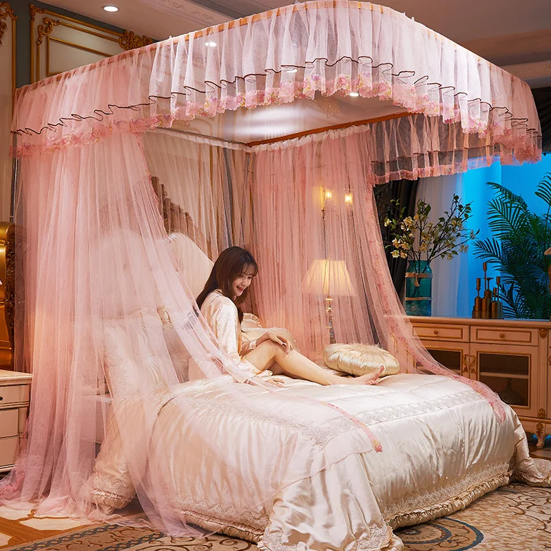 Yellow U-shaped Track French Romantic Embroidery Lace Mosquito Net