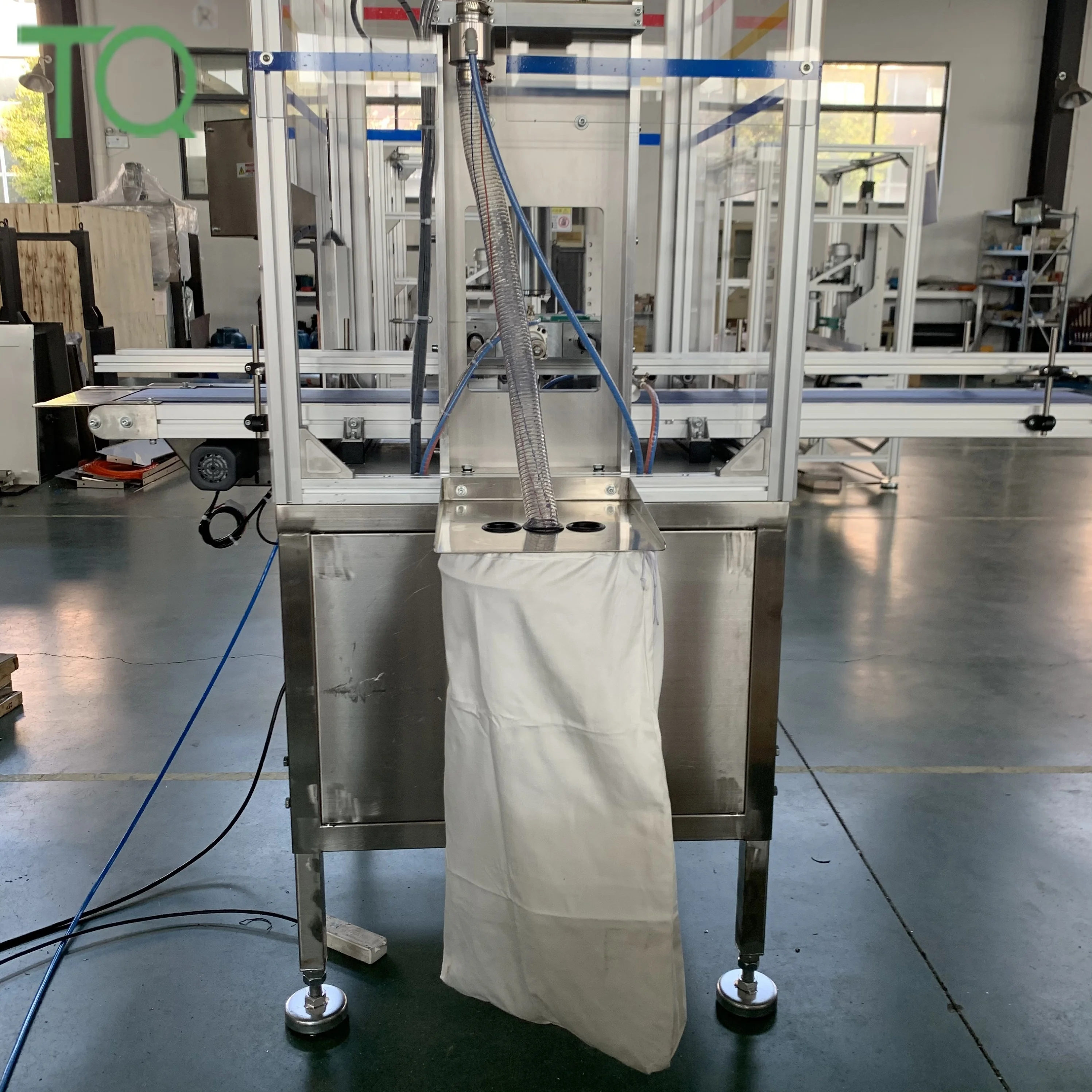 
 Автоматические пластиковые бутылки  