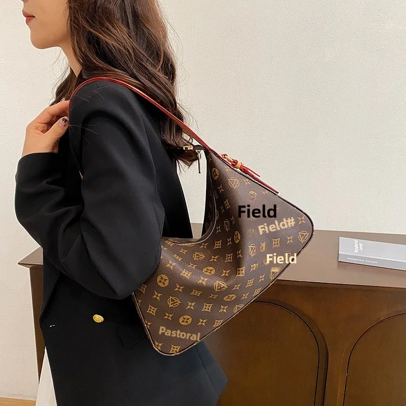 Women’s European-American Vintage Retro Print Tote Bag Zipper Closure Large Capacity Stylish Textured PU Soft Leather Acrylic