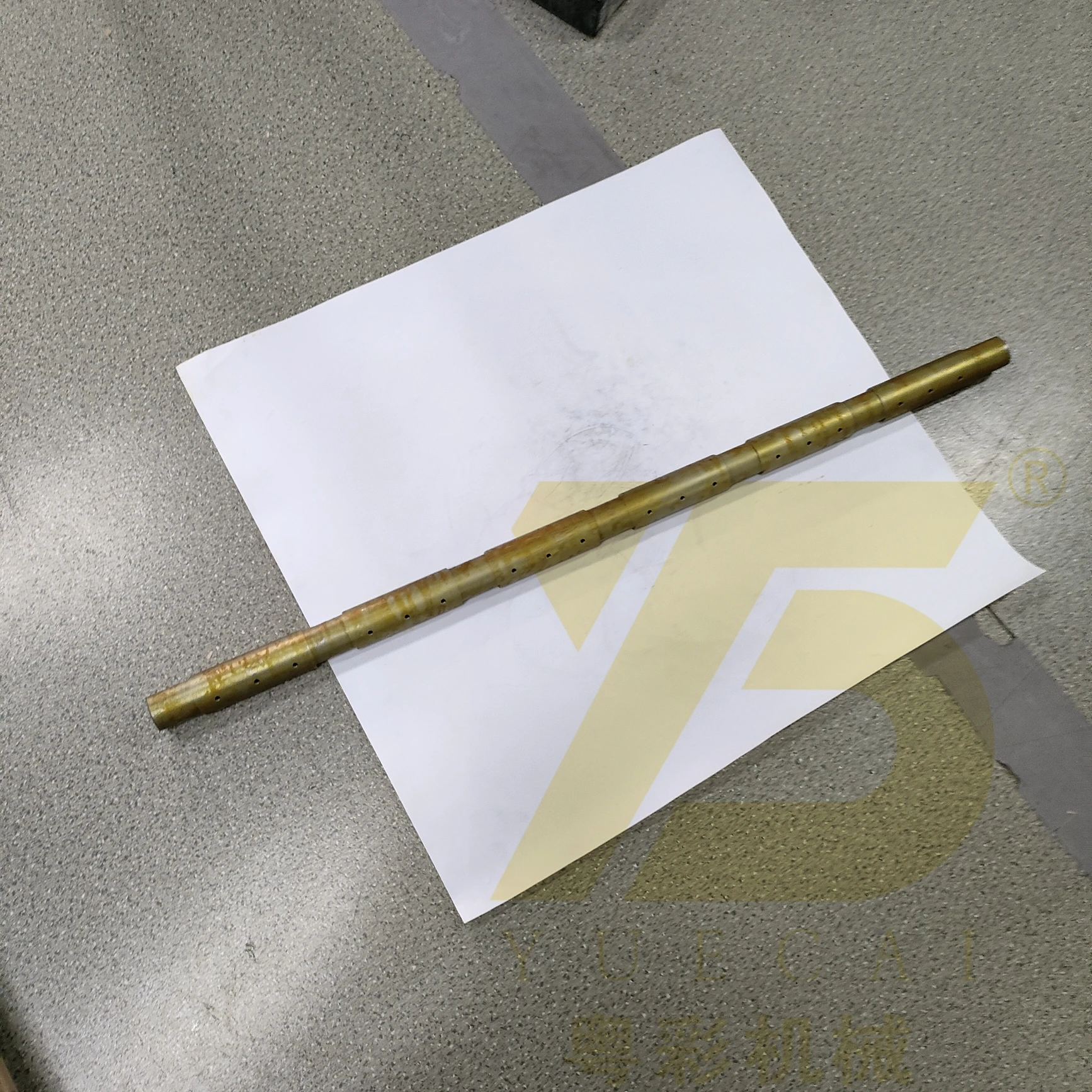 YUE CAI  D12 D13 Engine Rockshatf  8170159 VOE8170159  for  Excavator Loader Rocker Shaft EC460BLC EC330B EC360B