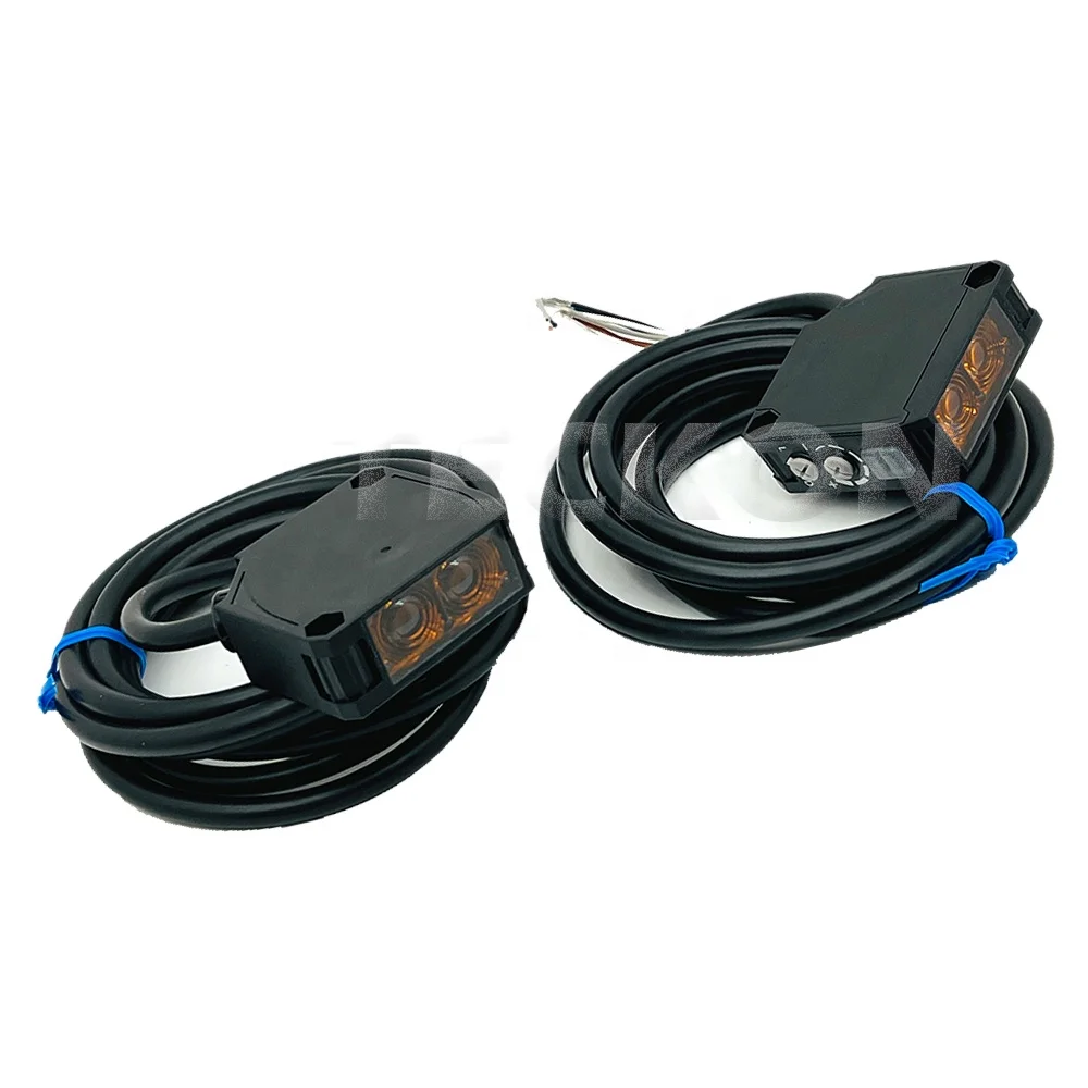 Sensor Fotoeléctrico con Soporte y Reflector E3JK-TR12-C 2M