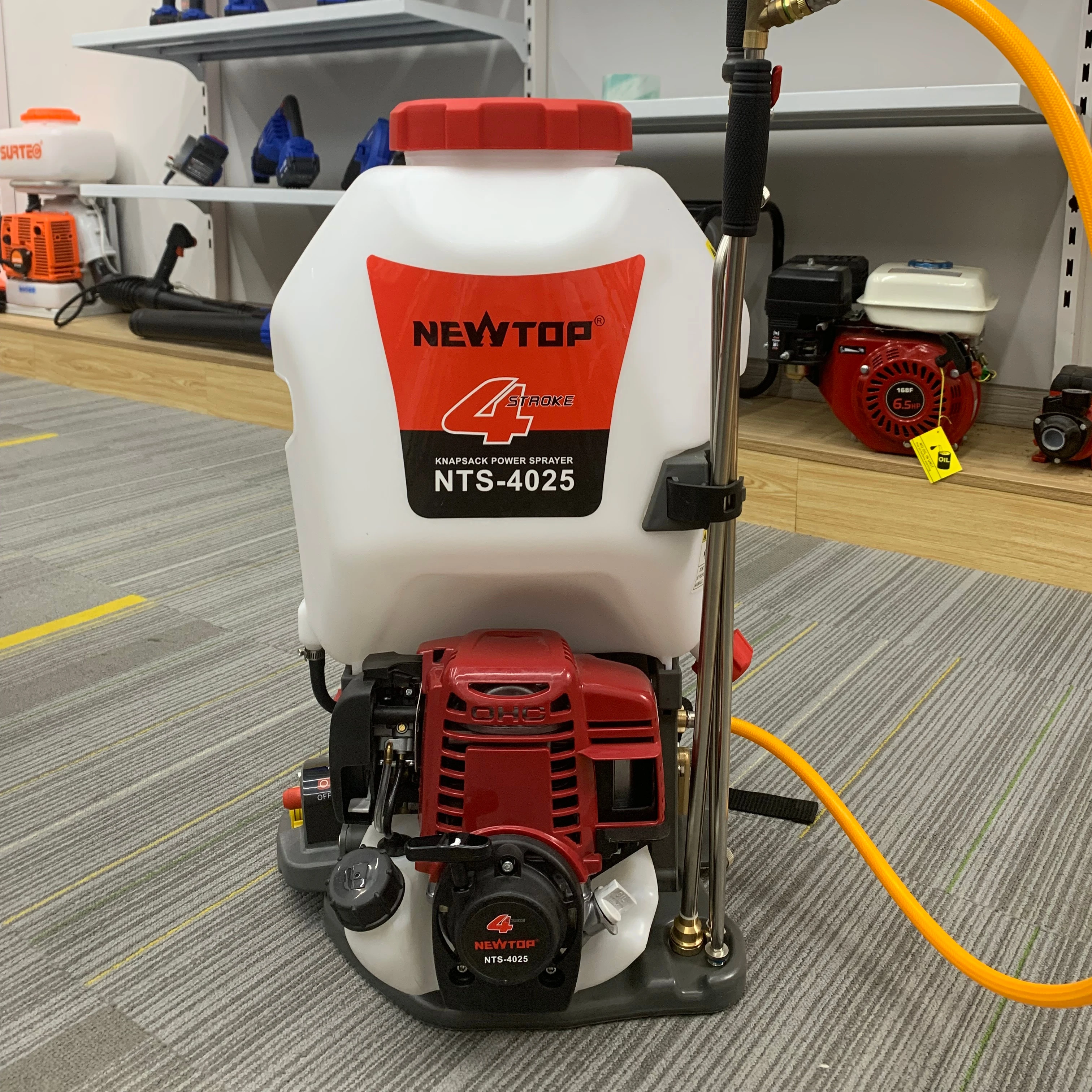 4ストローク農業用噴霧器GX35エンジン噴霧器農業用ナップザック噴霧器