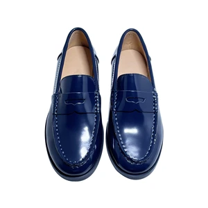 Light Weight Fashion Single Flats Breathable Genuine Leather Shoes for Women