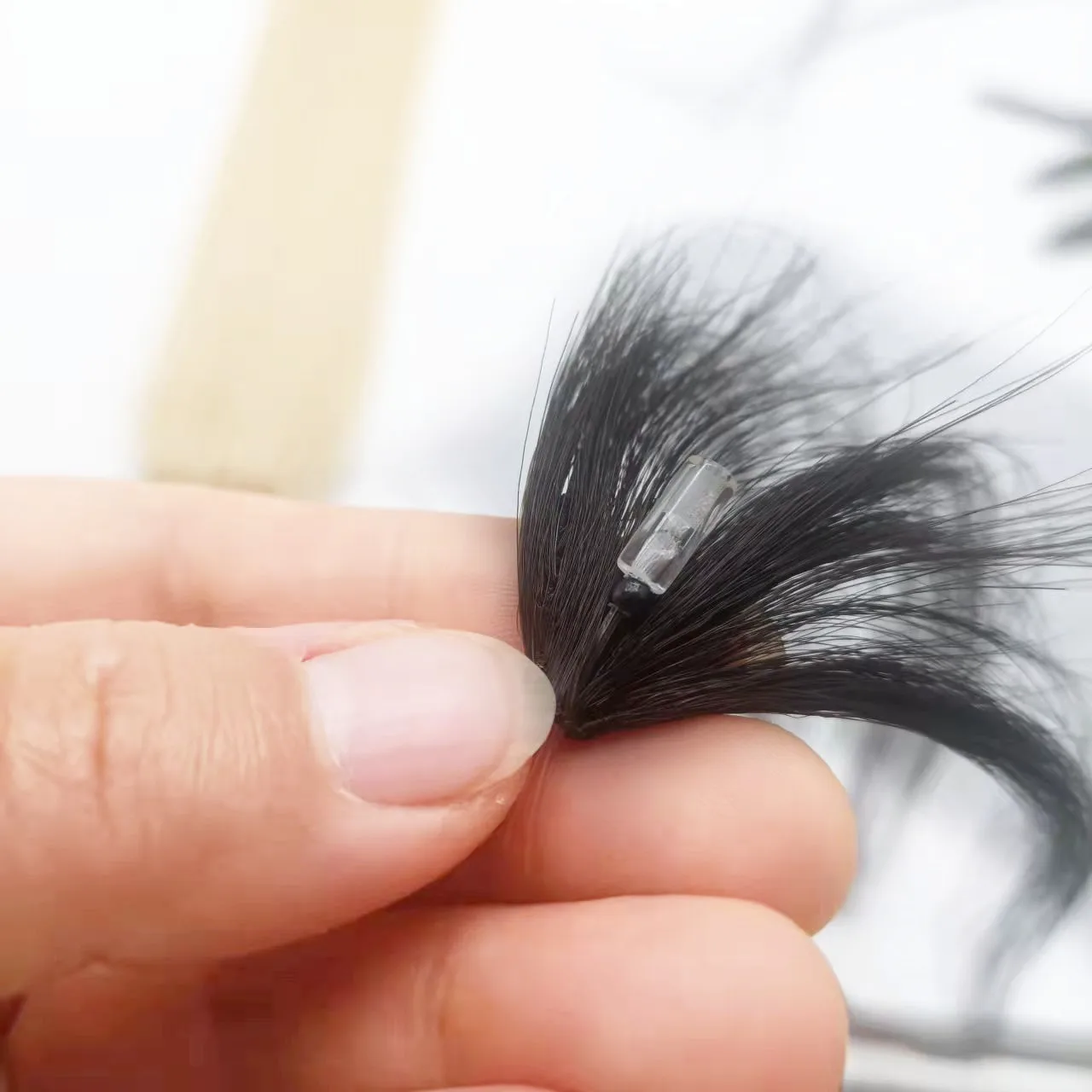 PARADISE:  feather-hair-extensi…