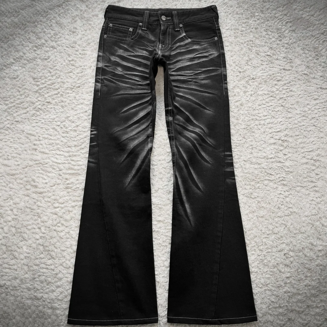 Jogorku Sapatlu Jana Dizaynerlik Karanlyk Jyltyzgan Flare Denim Pantalon, Custom Erkekter Uchun Tazhyy Duzduu, Jengil Oturushuu, Koshoktun Kiyimi Uzun Denim Pantalon