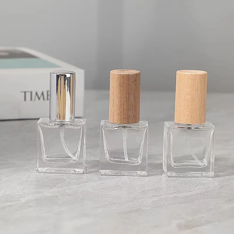 In Stock square Flat Empty clear Glass Spray Bottle Wood Cap Refillable Fine Mist Spray Perfume Bottle 10ml Luxury