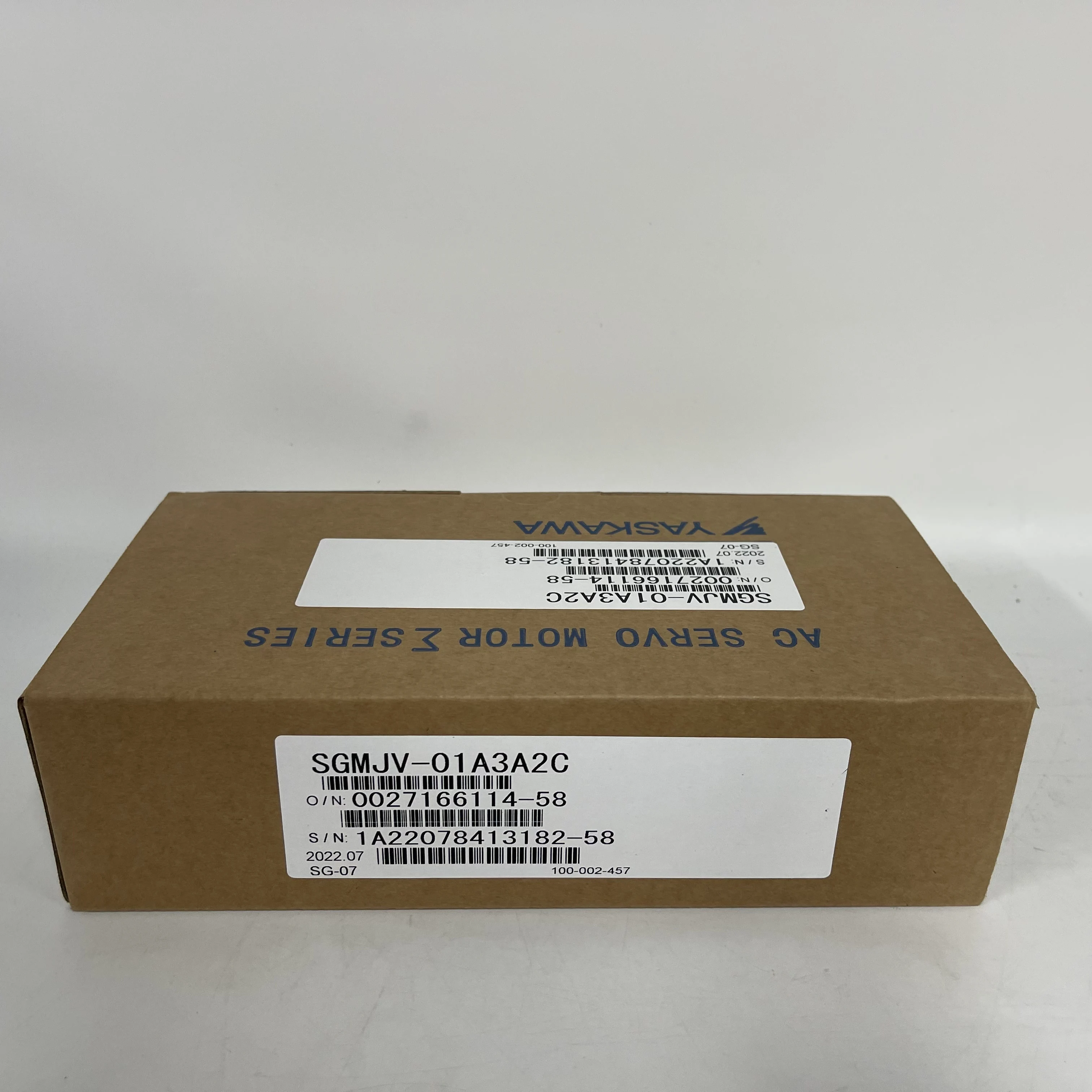 YASKAWA AC Servo Motor SGMJV-01A3A2C YASKAWA AC Servo Motor SGMJV-01A3A2C