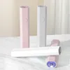สีขาว