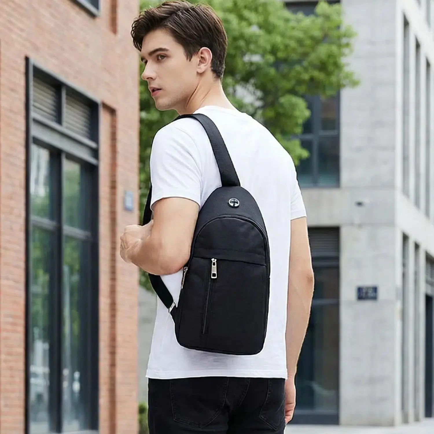 Cross-Border New Men's Oxford Cloth Breathable Zipper Chest Shoulder Crossbody Bag Multifunctional Leisure Travel Custom