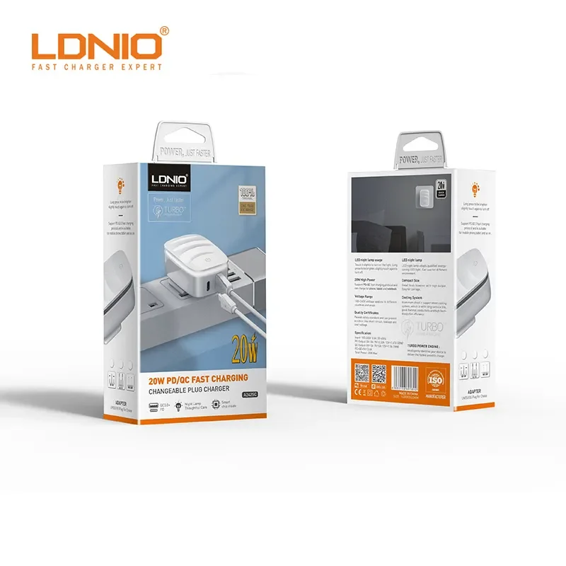 LDNIO A2425C TRAVEL CHARGER US EU UK PLUG 20W PD CHARGER WITH SOFT NIGHT LAMP