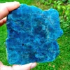 Losa de apatita azul