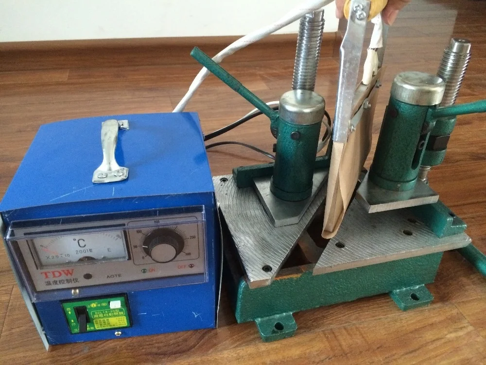 Manual Operation PVC Window Welding Machine for UPVC Window Door Portable Machine