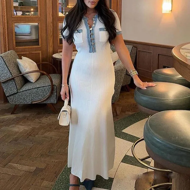 Women's Loose Waist Knitted Maxi Dress With Button Decoration For Autumn Wear