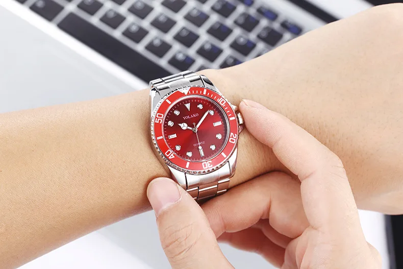 2024 Luxury Classic Men Watches Men Fashion Sport Watches YOLAKO Stainless Steel Date Analog Quartz Watch Reloj Hombre